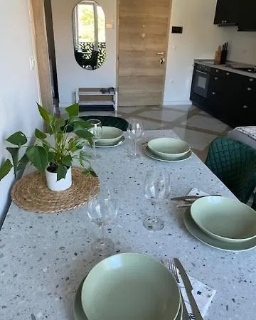 Apartamento Apartment Central With Private Indoor Parking
