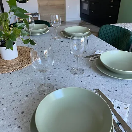 Elegant, Peacefull *