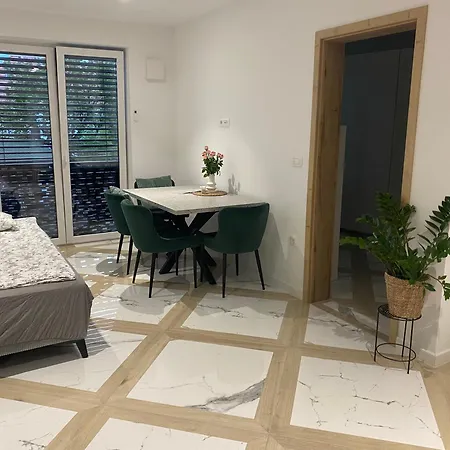 Elegant, Peacefull